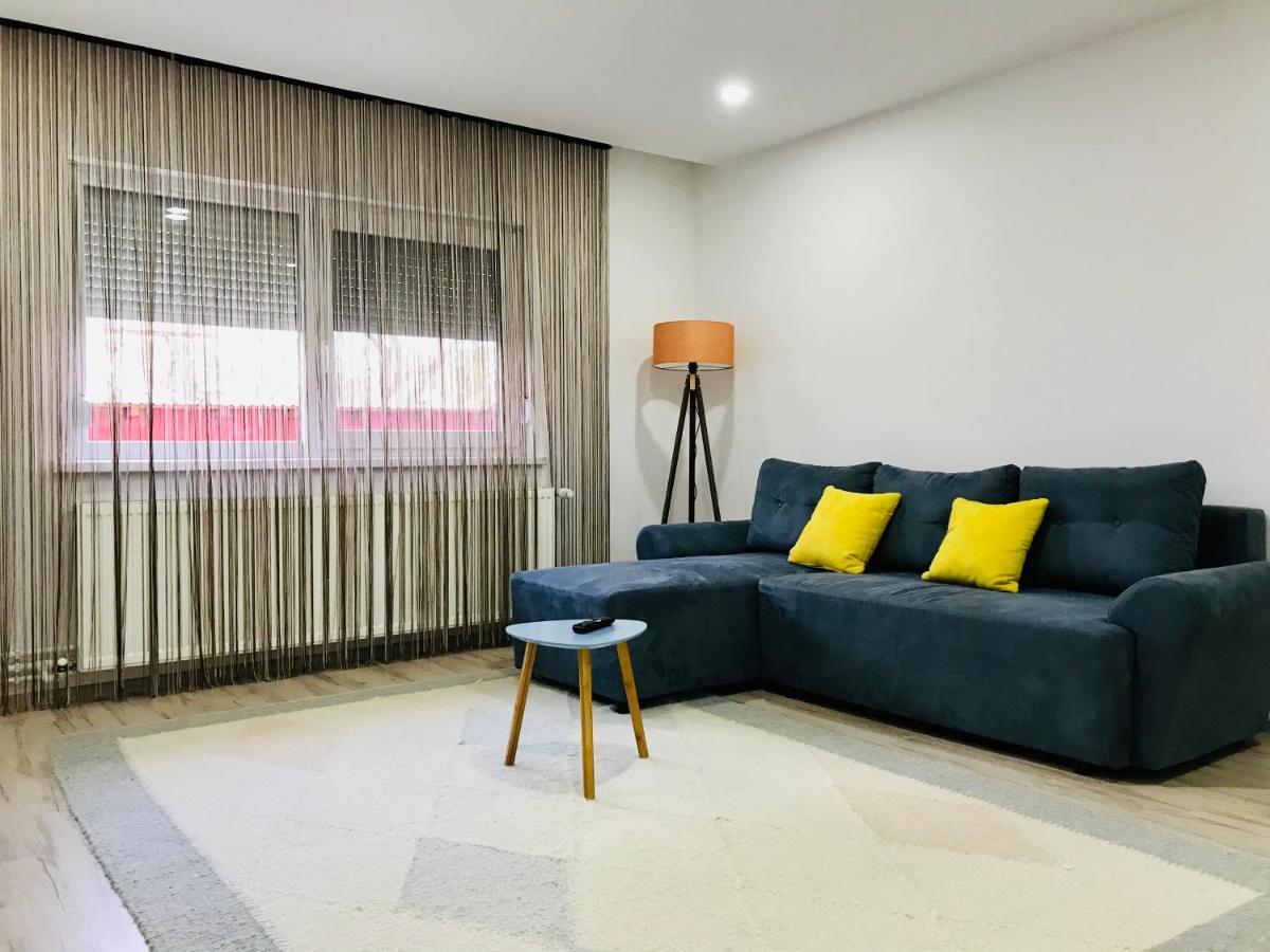 Comfy Apartment - Free Private Parking,Ac,Wi-Fi Carei Ngoại thất bức ảnh